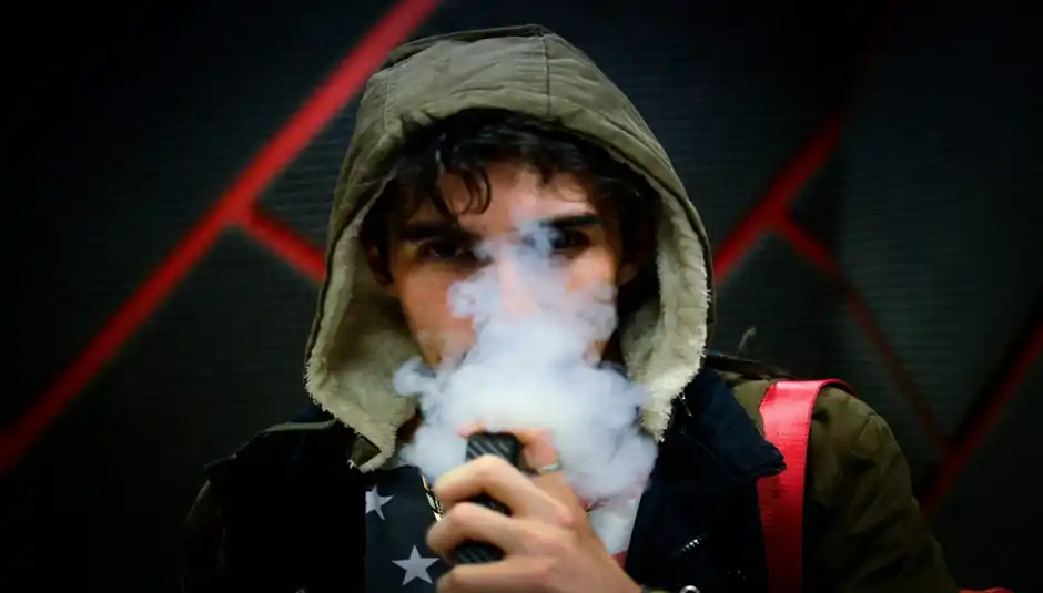Tumorigenic Effects of E-Cigarette Vapor